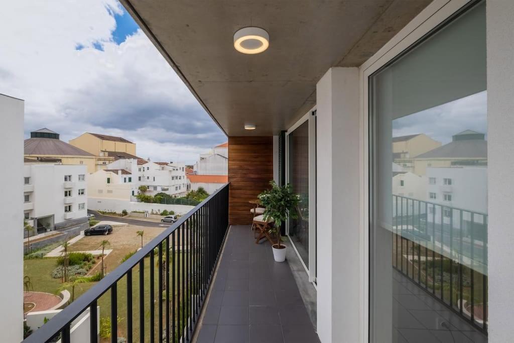 Ponta Delgada Island Retreat Apt מראה חיצוני תמונה